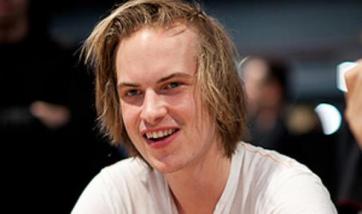 Viktor Blom | SCOOP | Ειδήσεις πόκερ 